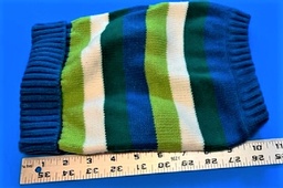 Soft navy, green, white sweater Small